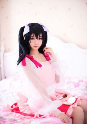 年轻的女教师2
