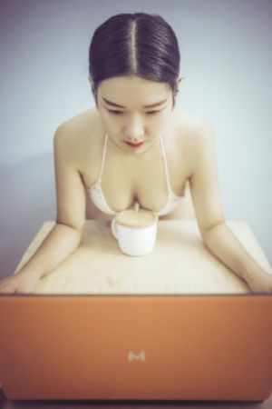 情迷v女郎电影